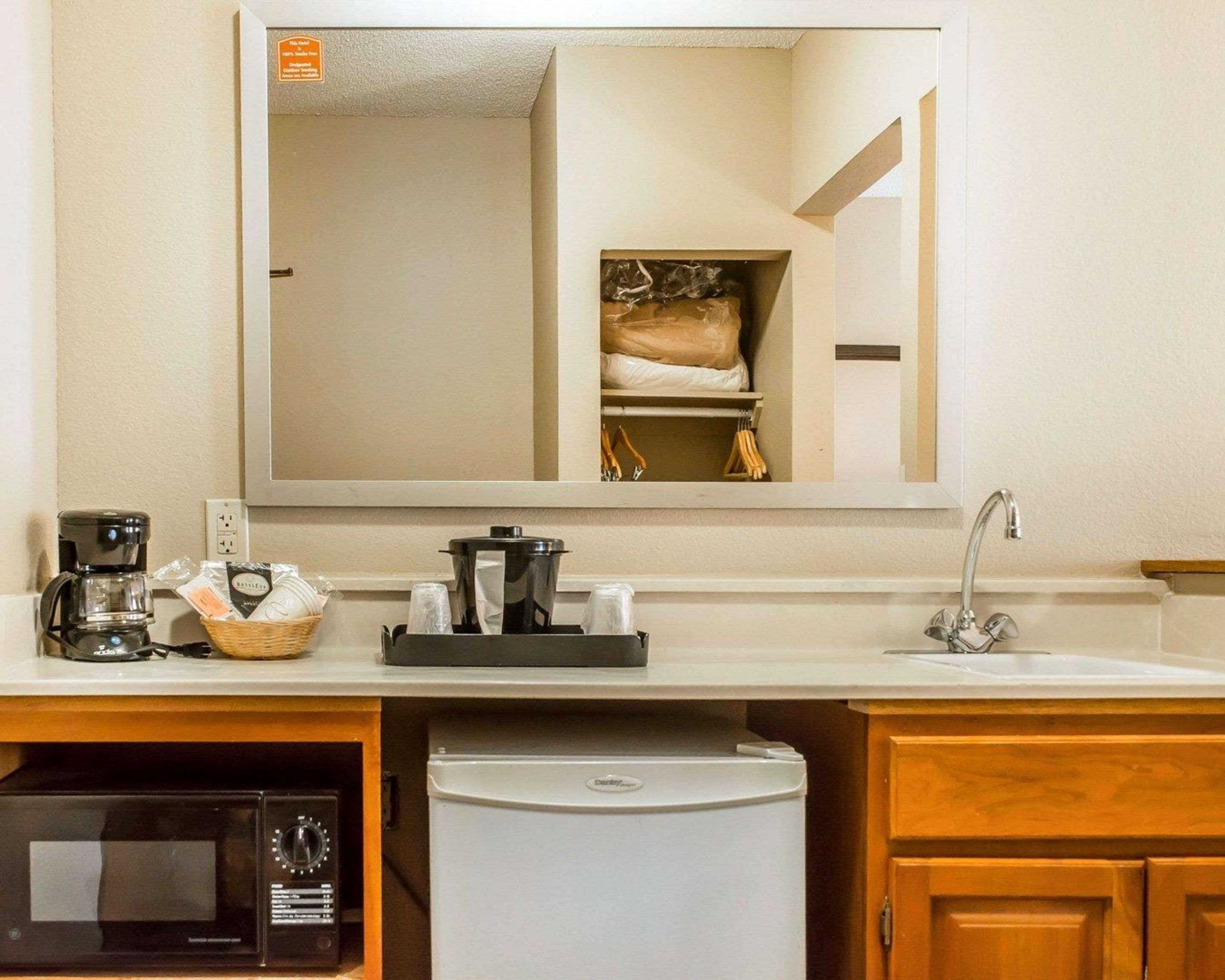 קולומבוס Comfort Inn North-Polaris מראה חיצוני תמונה