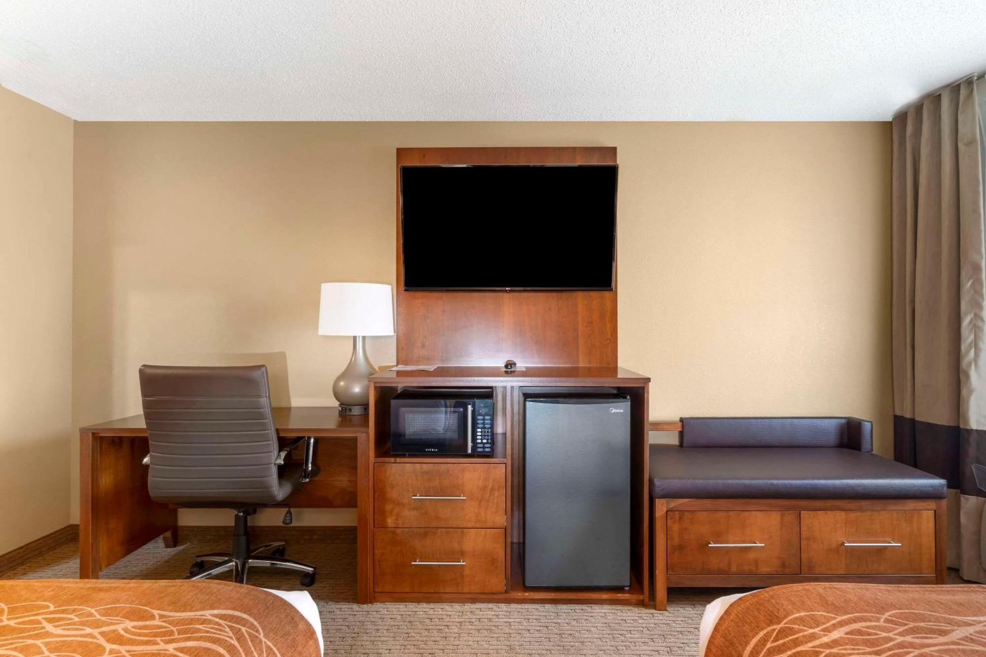 קולומבוס Comfort Inn North-Polaris מראה חיצוני תמונה